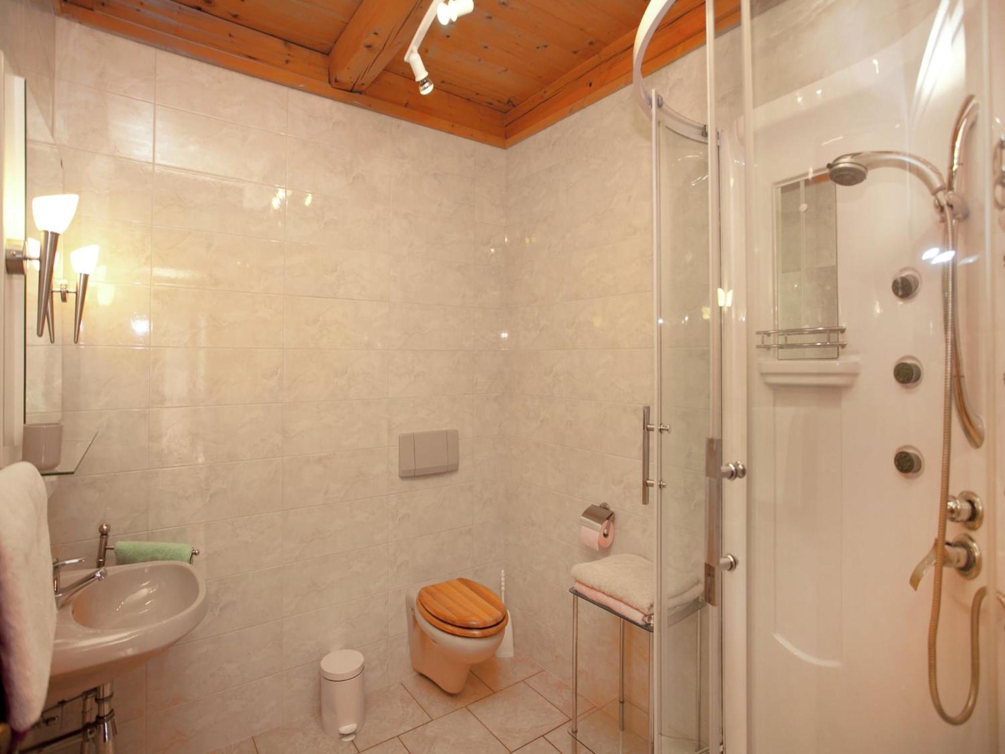 Alluring Apartment With Swimming Pool In Waidring Tyrol Exterior foto