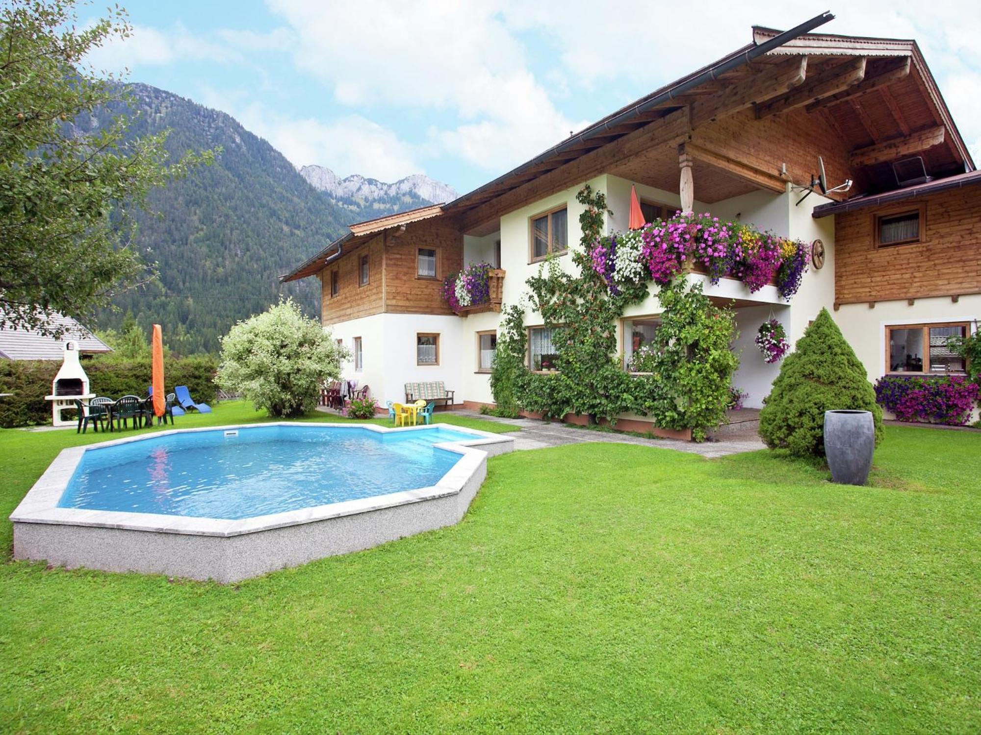 Alluring Apartment With Swimming Pool In Waidring Tyrol Exterior foto