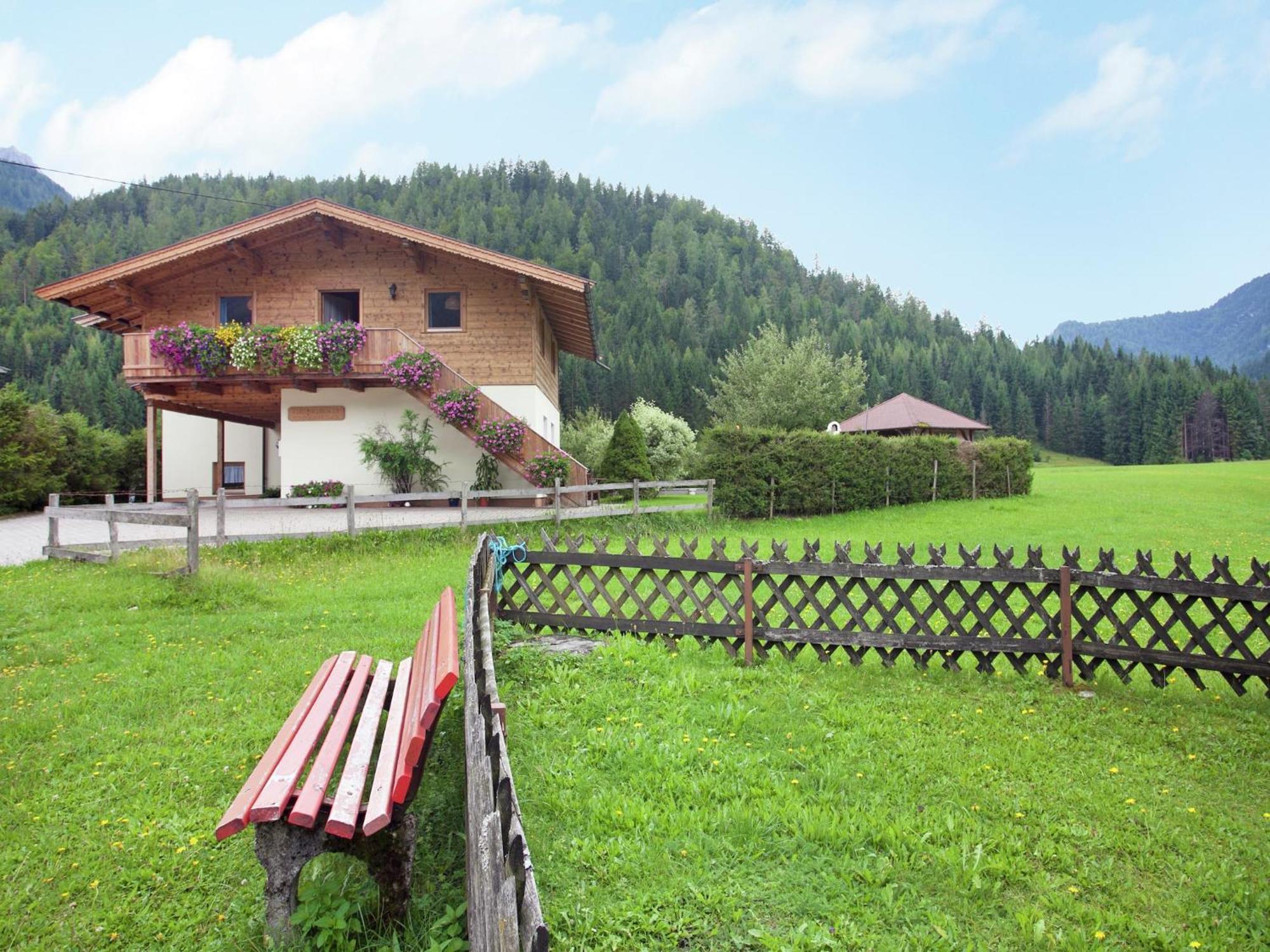 Alluring Apartment With Swimming Pool In Waidring Tyrol Exterior foto